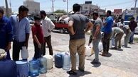 تهرانی‌ها در صف آیفون، آبادانی‌ها در صف آب! + عکس
