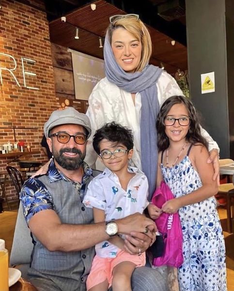 جدیدترین عکس مجید صالحی با همسر و فرزندانش