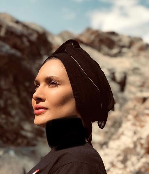 کوهنوردی ساناز سعیدی + عکس