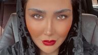 سلفی مریم معصومی در ماشینش با آرایش غلیظ + عکس