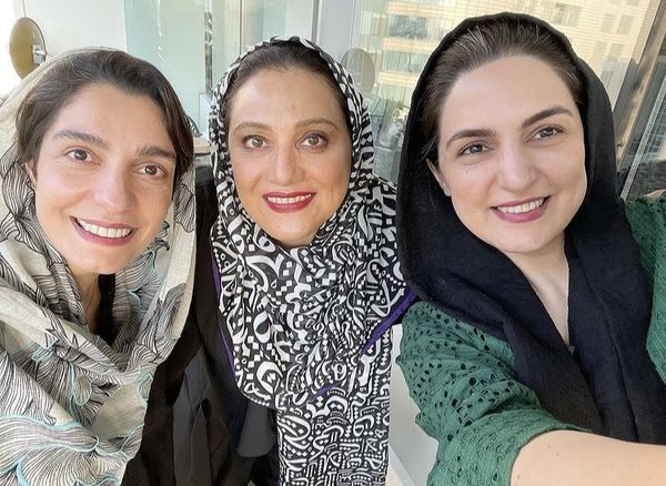سلفی شبنم مقدمی با دوستان مشهورش + عکس