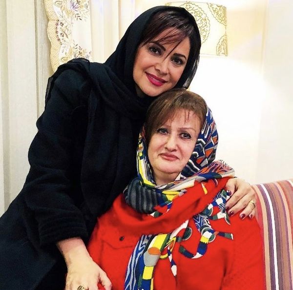 شباهت کمند امیرسلیمانی به مادرش + عکس