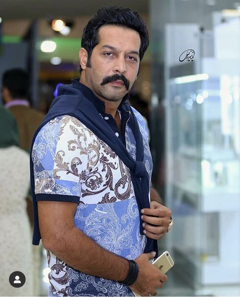 کامران تفتی با تیپی متفاوت + عکس