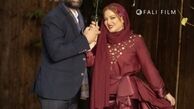 عکس جدید بهاره رهنما و حاجی در حیاط