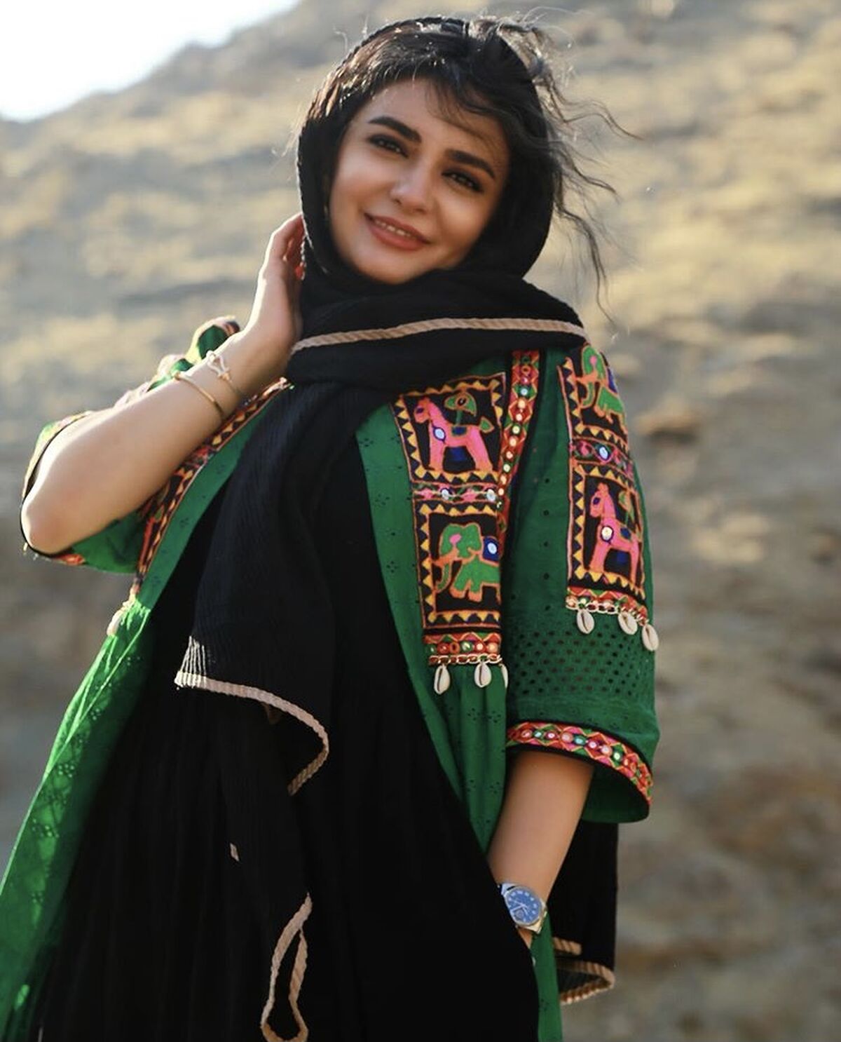 لیندا کیانی با ظاهر جدید + عکس