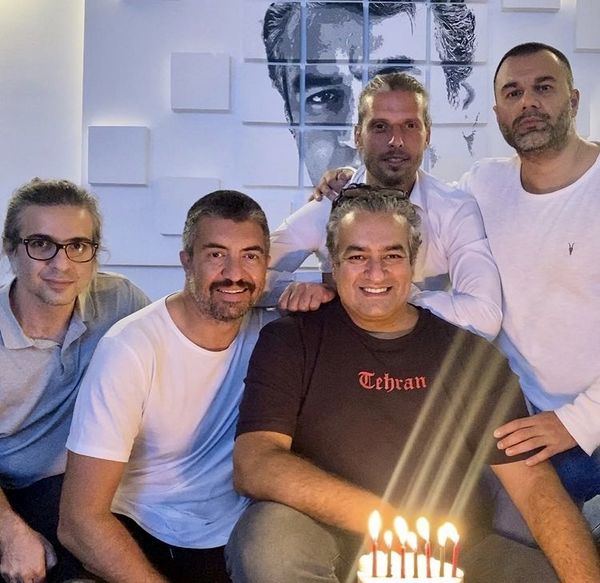 تولد سام نوری با دوستانش + عکس