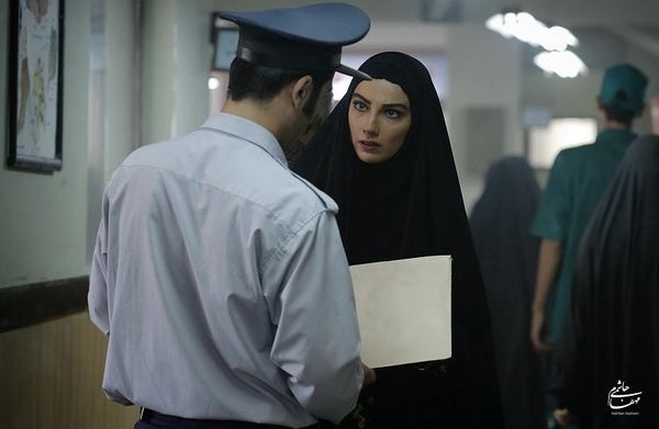 محیا دهقانی در نمایی از نجلا + عکس