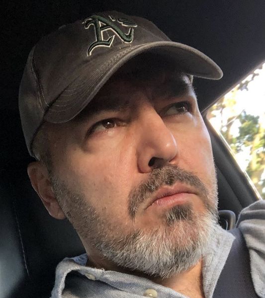 ماشین لاکچری فریبرز عرب نیا + عکس