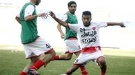 استقبال پرشور تماشاگران و شعار علیه استقلالی‌ها