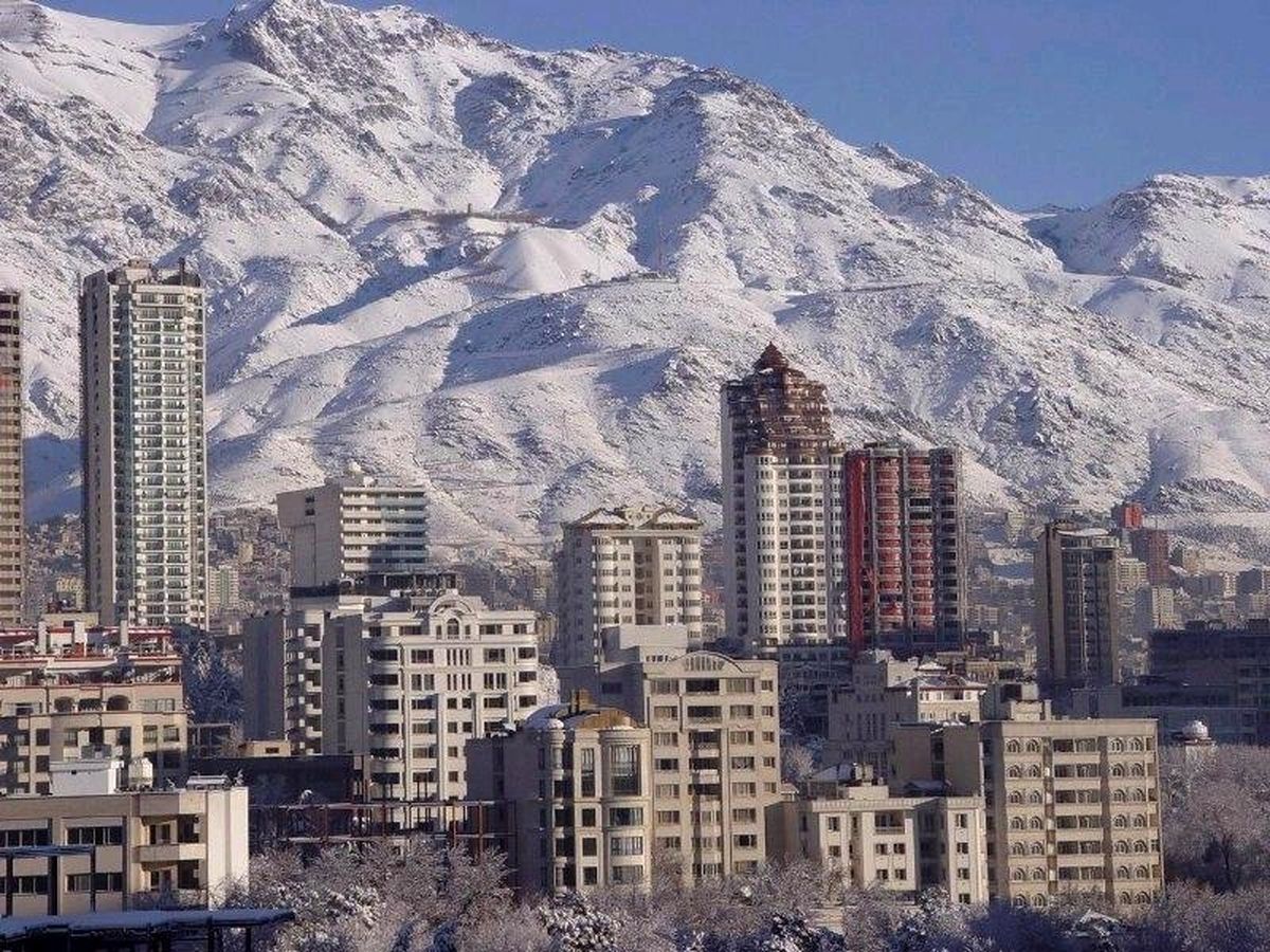 زمين سبز ناگهان برج شد!