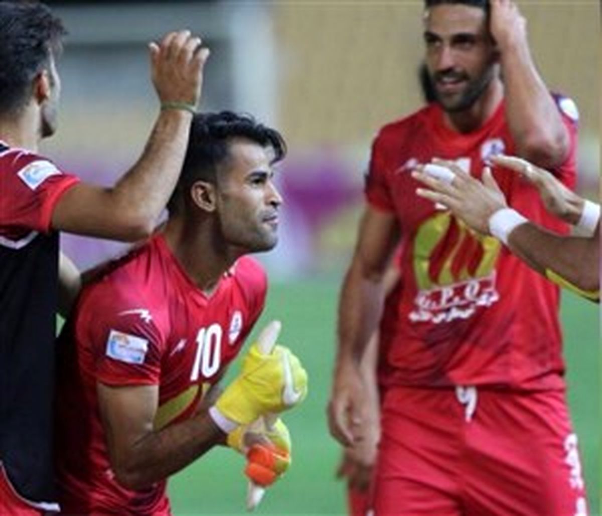 بازیکن مشهور ایرانی:باور کنید ما هم بی گناه هستیم!