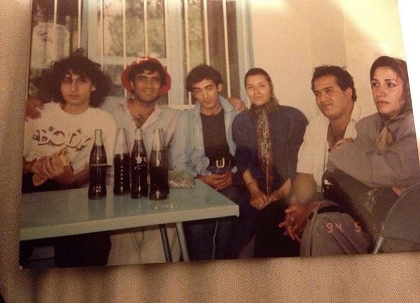 ارژنگ امیرفضلی و نصرالله رادش و دوستانشان در جوانی + عکس 