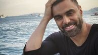 خوشحالی مهدی ماهانی لب ساحل زیبا + عکس