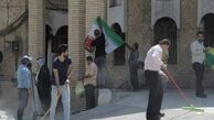 جوانان بصره کنسولگری ایران را آب و جارو کردند