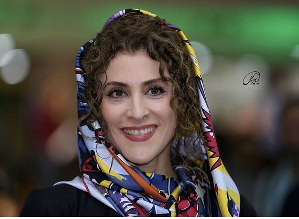 تیپ ساده ویشکا آسایش + عکس