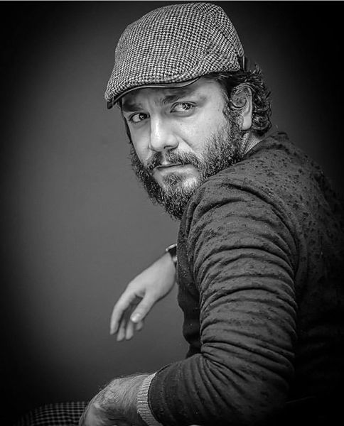 عکس آتلیه ای عباس غزالی 