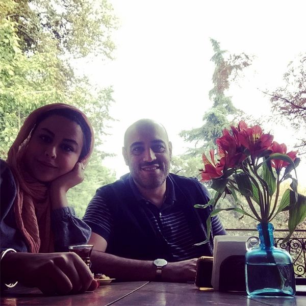 امیریل ارجمند و همسرش در یک کافه + عکس