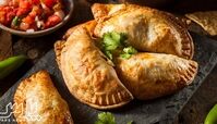 طرز تهیه پیراشکی مرغ حرفه ای و خوشمزه با خمیر جادویی