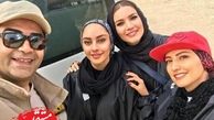 فرزاد حسنی در کنار بازیگران زن رالی سوار+عکس