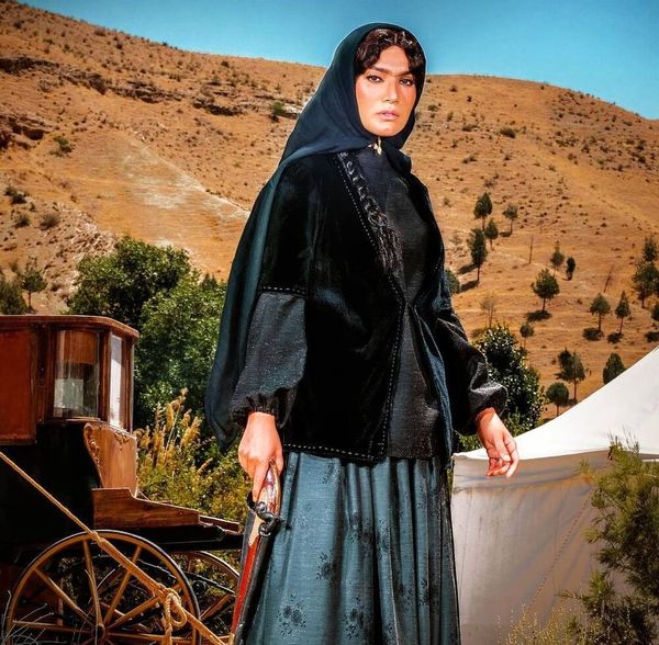 نقش آفرینی متفاوتی از متین ستوده در سریال آهوی من مارال + عکس