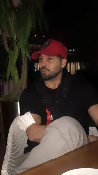 دانیال عبادی در یک رستوران لوکس + عکس