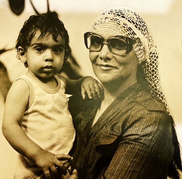 پولاد کیمیایی و مادرش + عکس