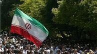 نمازگزاران تهرانی خواستار شفاف‌سازی دولت در مذاکرات هسته‌ای