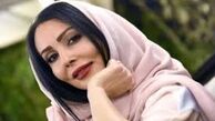 پرستو صالحی در کنار خانواده اش