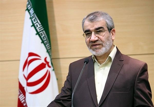 حدود ۴۰ نفر طبق مصوبه شورای نگهبان مدارک خود را به وزارت کشور داده‌اند