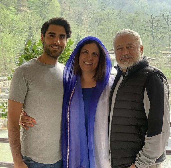 مجید مشیری در کنار همسر و پسر جوانش + عکس