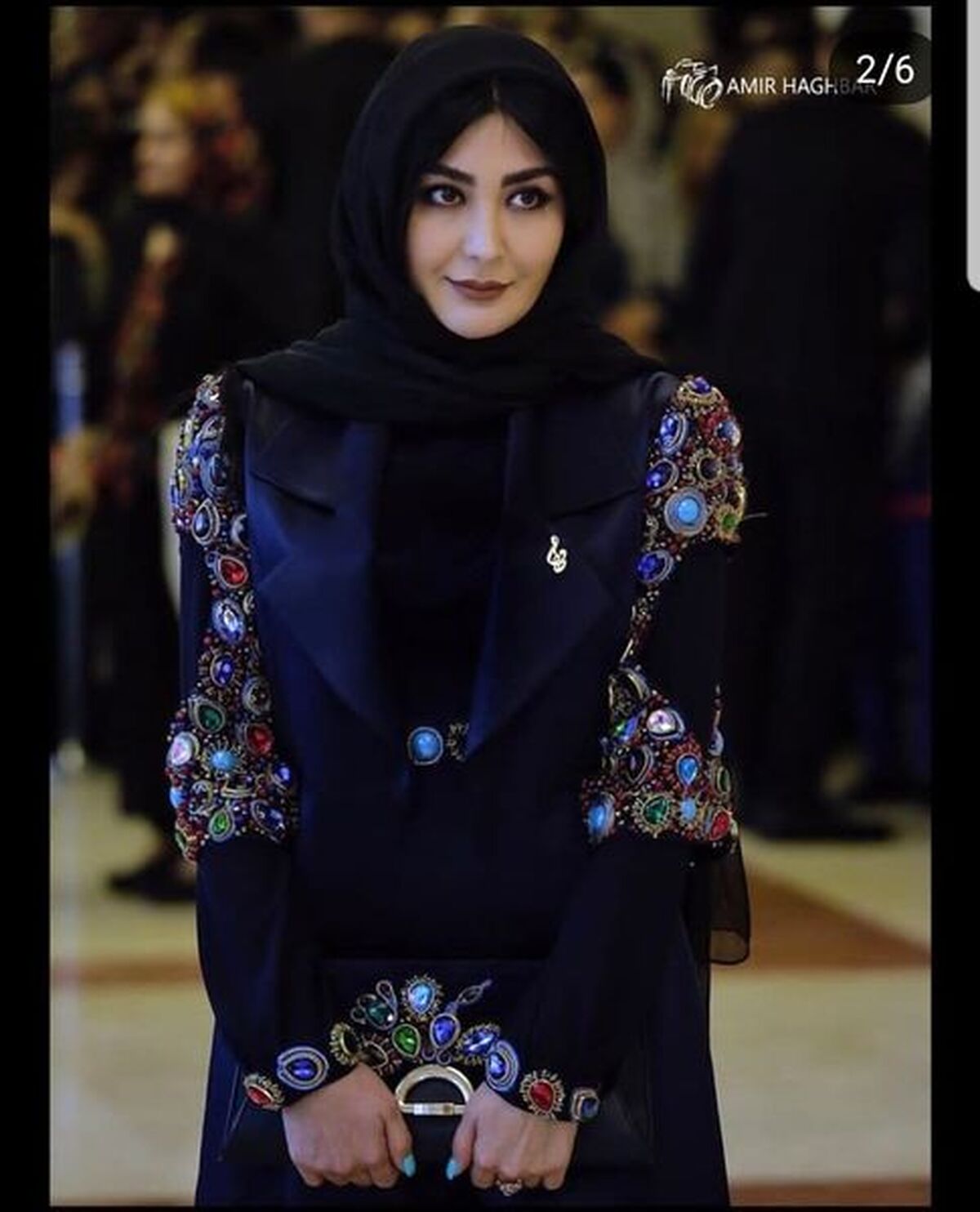مانتو خاص و مجلسی بازیگر "سه دونگ سه دونگ"