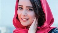 الناز حبیبی با شالی زیبا
