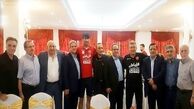 حضور مسئولان باشگاه پرسپولیس در بیمارستان ایرانیان دوبی