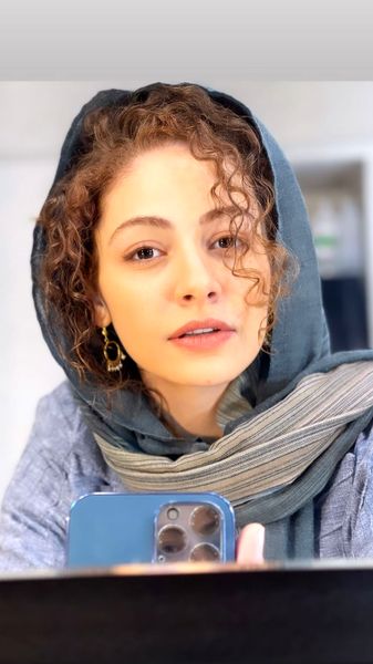 ظاهر ساده مهتاب ثروتی + عکس