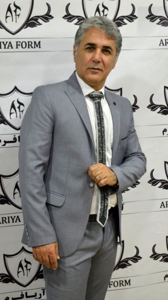 مهدی صبایی با استایل رسمی + عکس