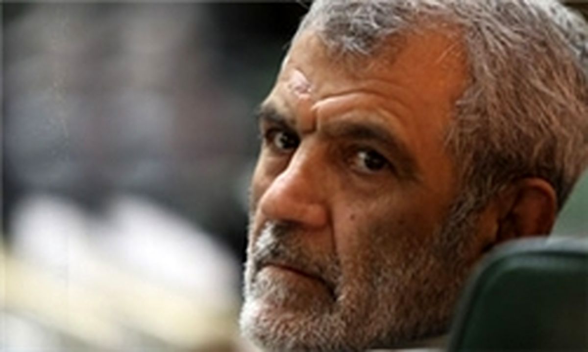 غفوری‌فرد: خیلی‌ها با نمد ورزش برای خود کلاه ساختند