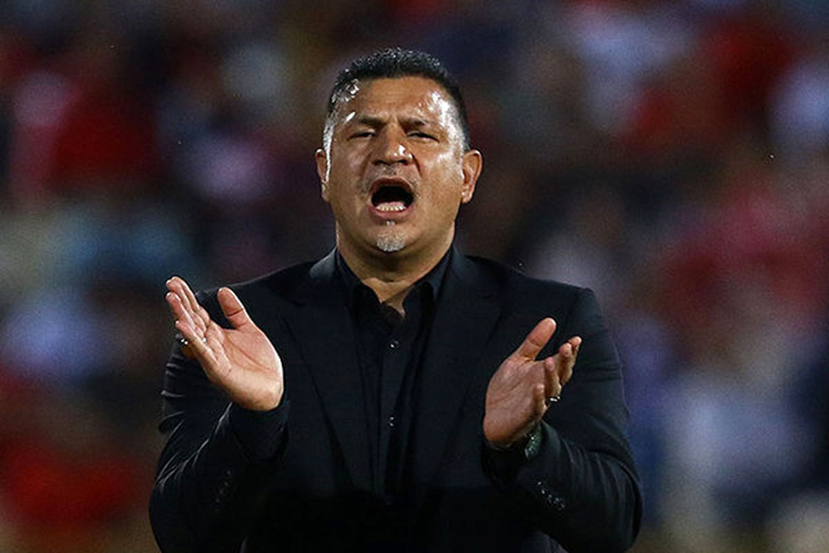 هوادار می‌داند چه کسی به پرسپولیس خیانت کرد
