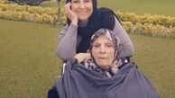 گشت و گذار مرجانه گلچین با مادرش + عکس
