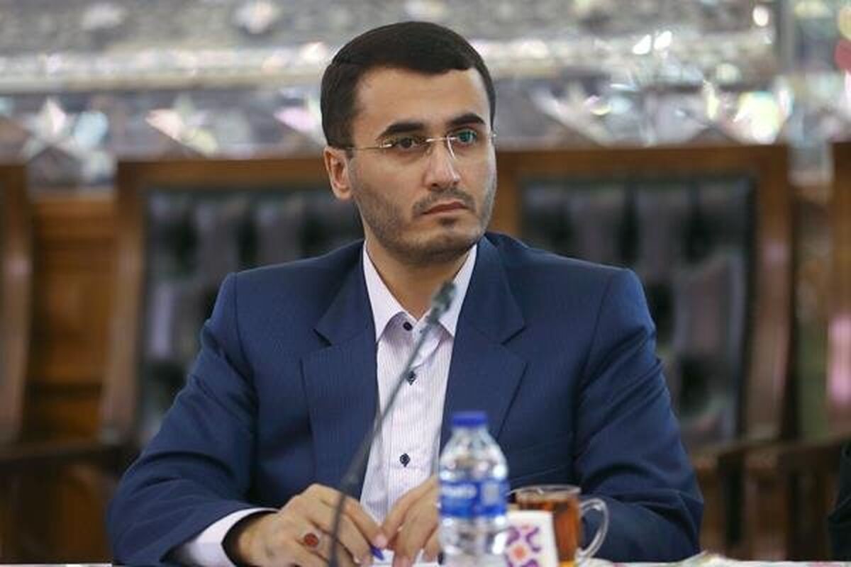 دیپلماسی و میدان باید مکمل هم باشند