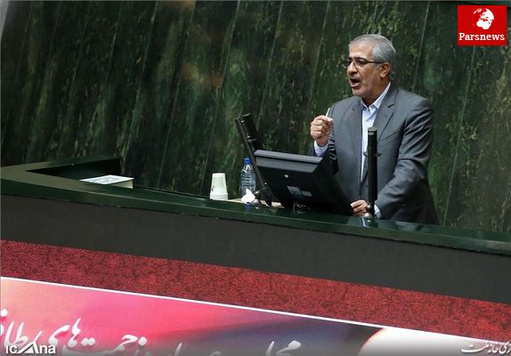 برخی حواشی جلسه امروز مجلس + تصاویر