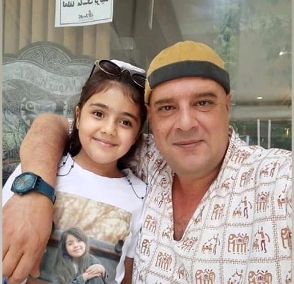 سلفی هومن برق نورد از پشت صحنه دودکش + عکس