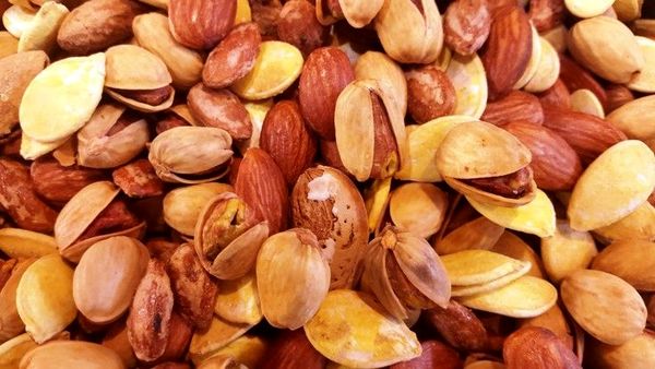 نرخ مصوب آجیل و خشکبار در میادین میوه وتره بار