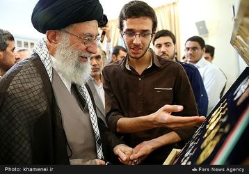 13940504184013724_PhotoL