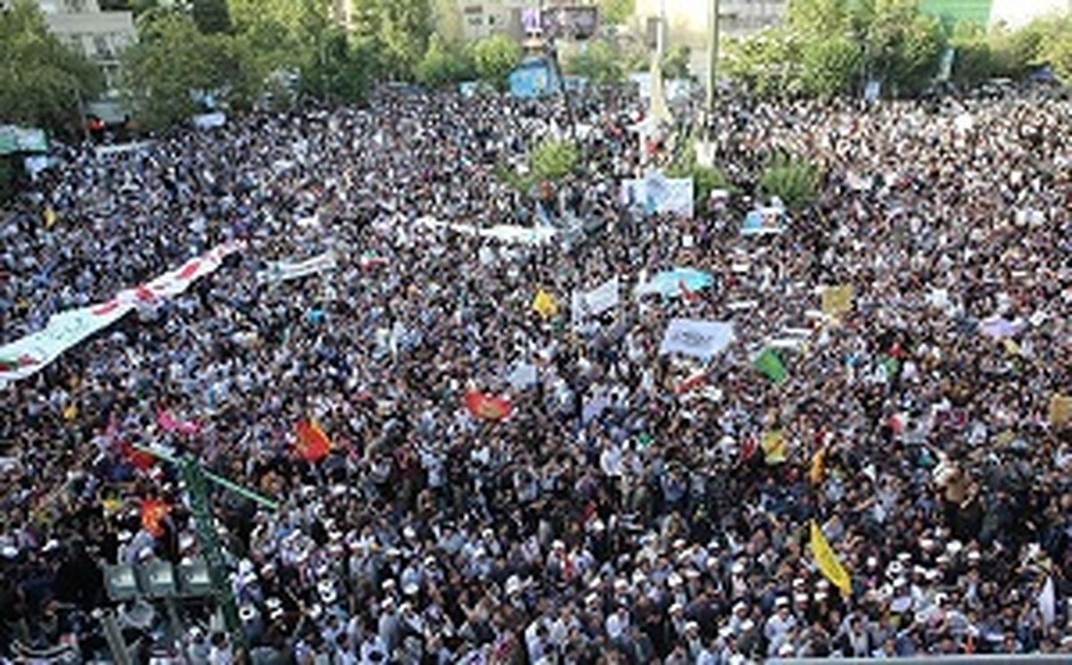 تجمع چندصدهزارحامی قالیباف در میدان فلسطین تهران