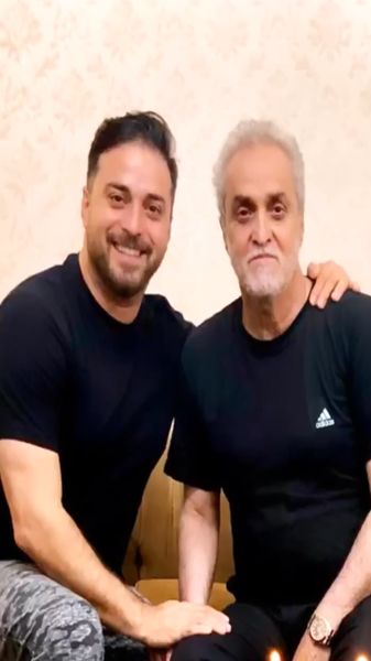 بابک جهانبخش در خانه پدرش + عکس