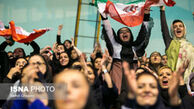 گزارش FIVB از حضور بانوان در سالن آزادی