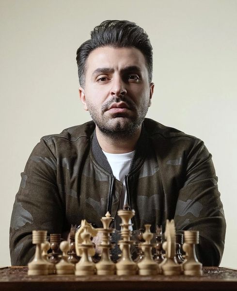 بازی شطرنج علیرضا تلیسچی + عکس