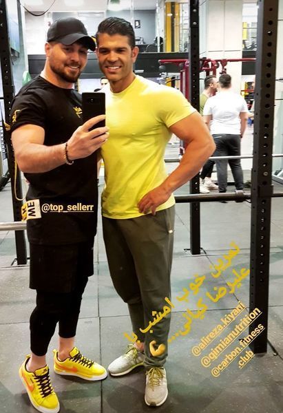 دانیال عبادی و دوستانش + عکس