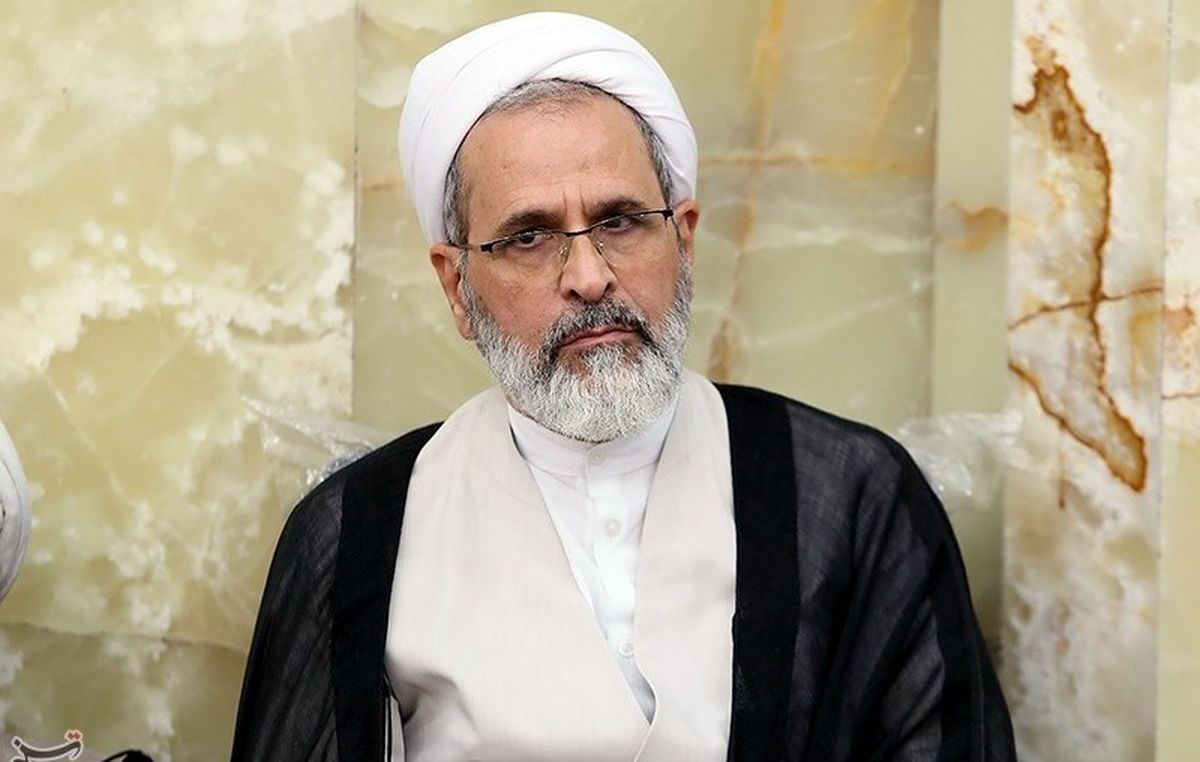 آیت الله اعرافی: در بازگشایی اماکن مذهبی و زیارتی تابع آرای تخصصی و پروتکل‌های وزارت بهداشت هستیم