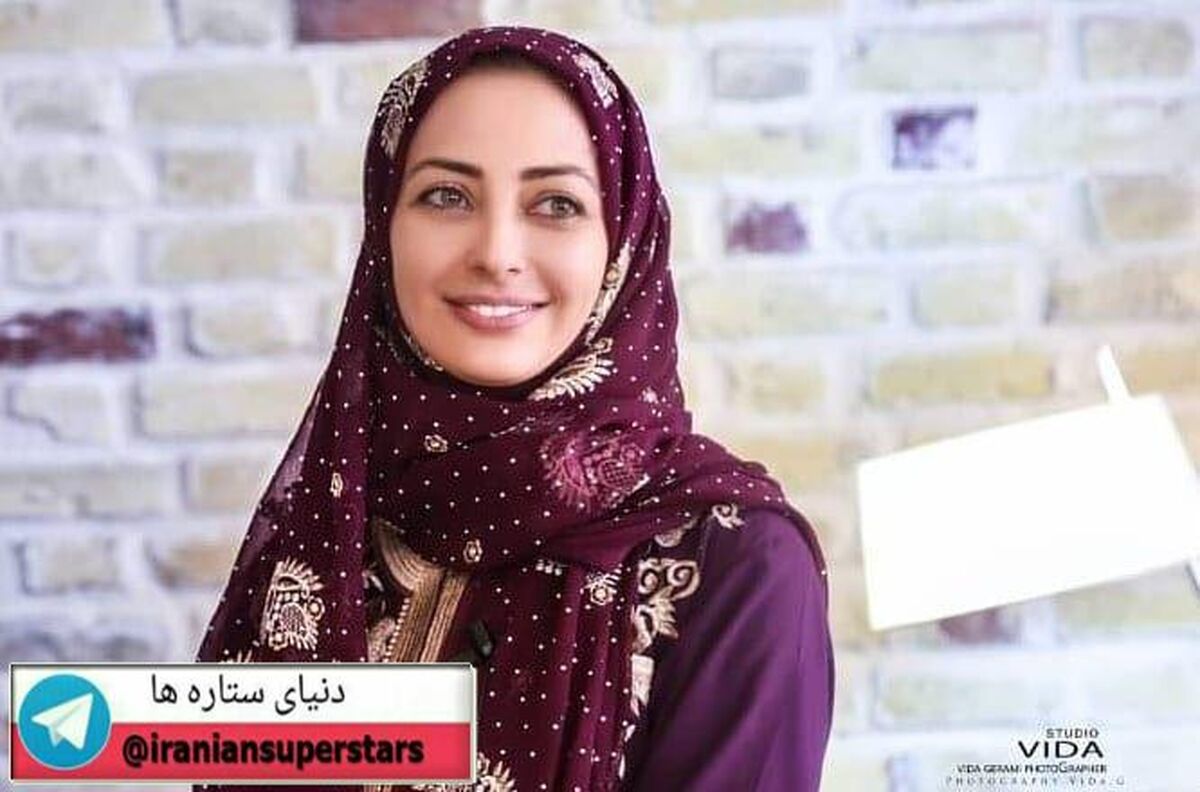 عکس با حجاب نفیسه روشن